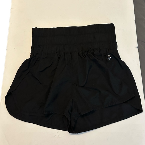 FP Movement shorts - Picture 1 of 6